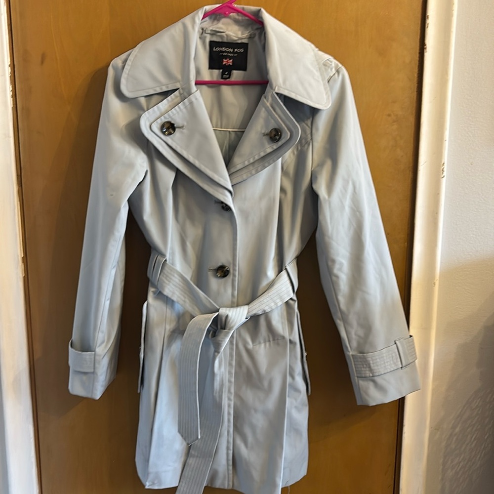 Women’s rain coat